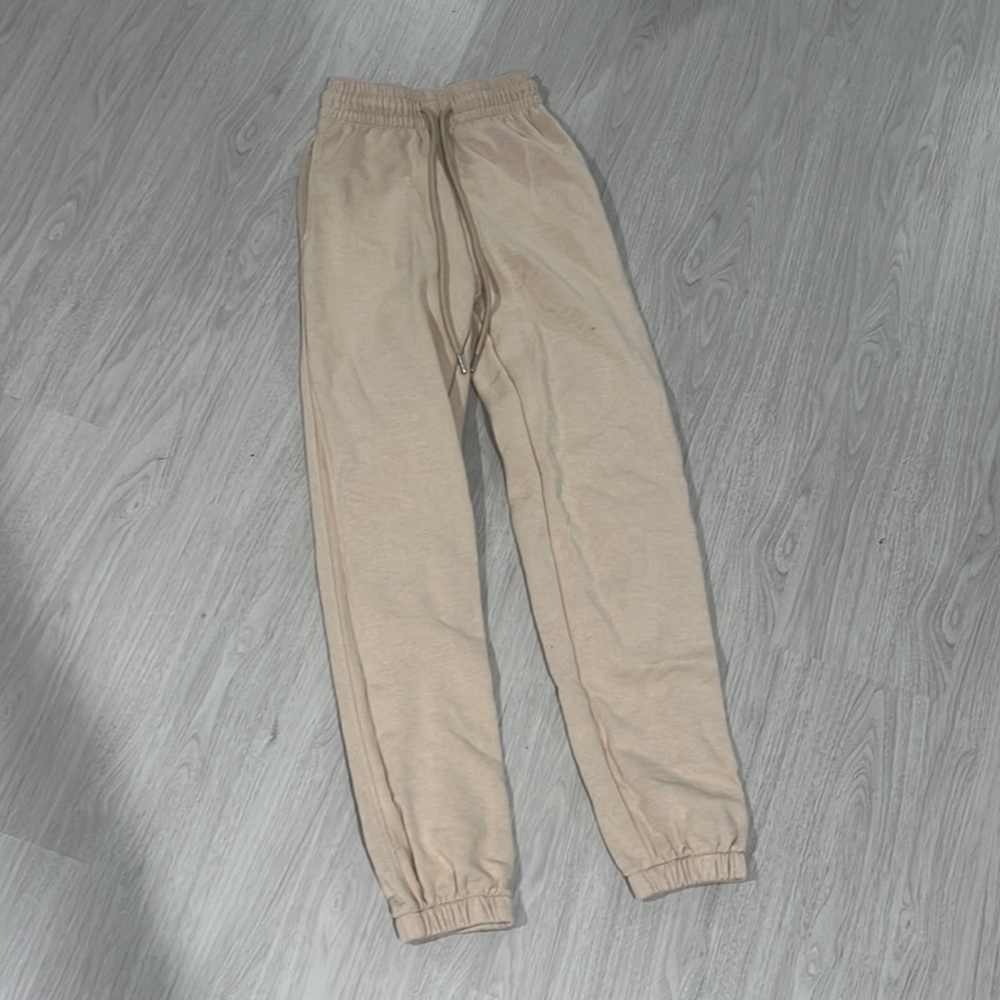 Women’s H&M sweatpants